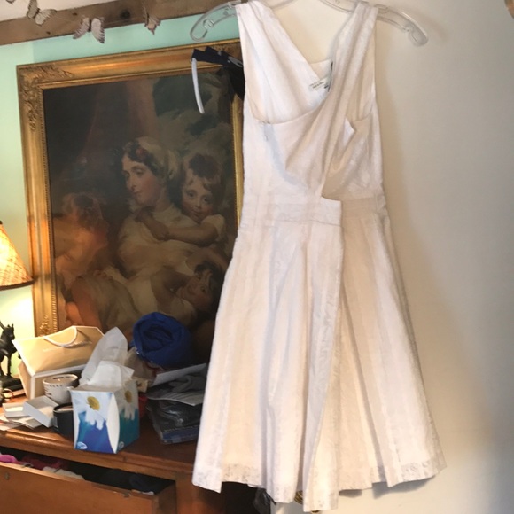 White Dress - Picture 7 of 7